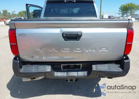2024 Toyota Tacoma Sr 4Wd z USA, uszkodzony, nr VIN 3TYLD5KN4RT009807